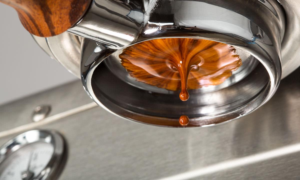 Nên mua máy pha cà phê Espresso loại nào tốt nhất 2019 
