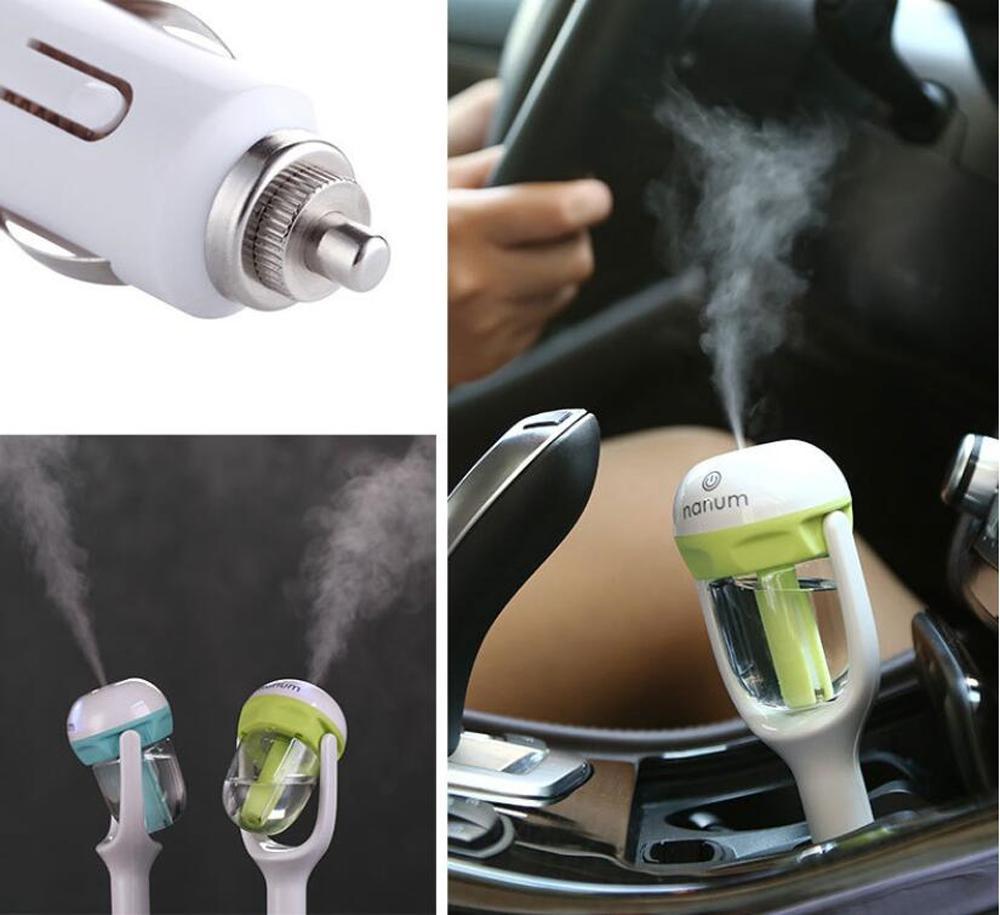 Alt + Caption: Máy phun sương tạo ẩm cho xe ô tô có rất nhiều tác dụng tốt cho những người hay đi xe di chuyển