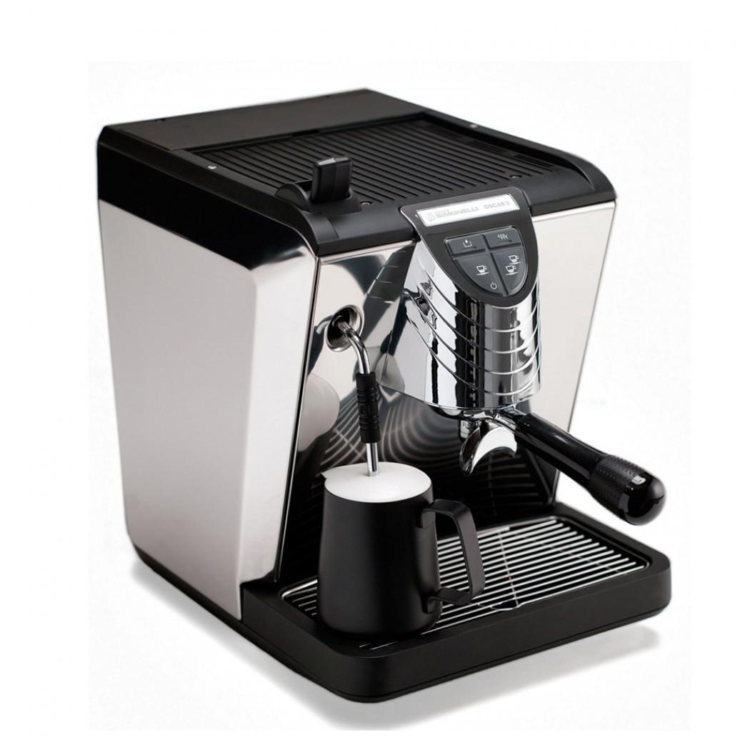 Máy pha cà phê cao cấp chế biến nhiều thức uống đặc biệt