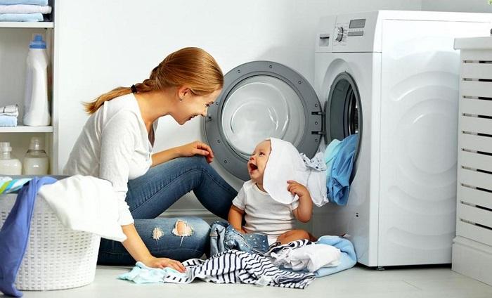 Chế độ khóa trẻ em an toàn cũng là một trong những nguyên nhân gây ra hiện tượng máy giặt bị khóa