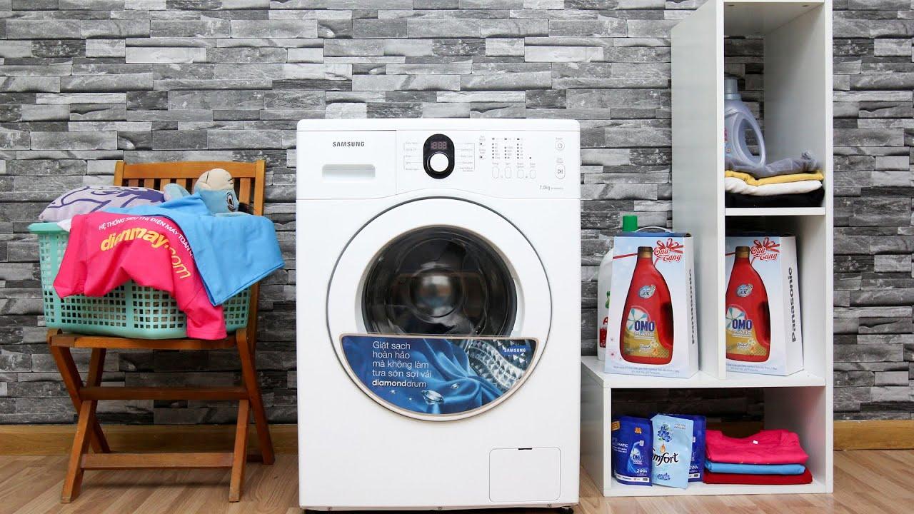 Máy giặt Samsung có thiết kế hiện đại, tiện íc