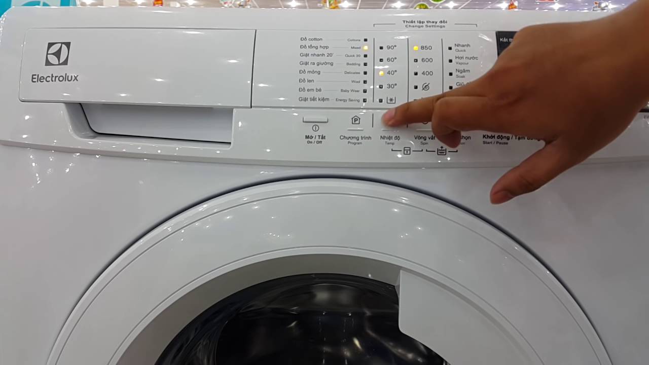 Sử dụng máy giặt Electrolux EWF10744 đơn giản