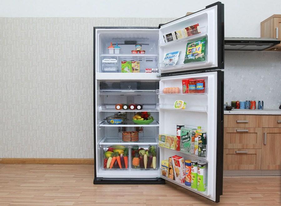 Tủ lạnh Sharp 180l có mức giá rẻ phù hợp với nhiều đối tượng 