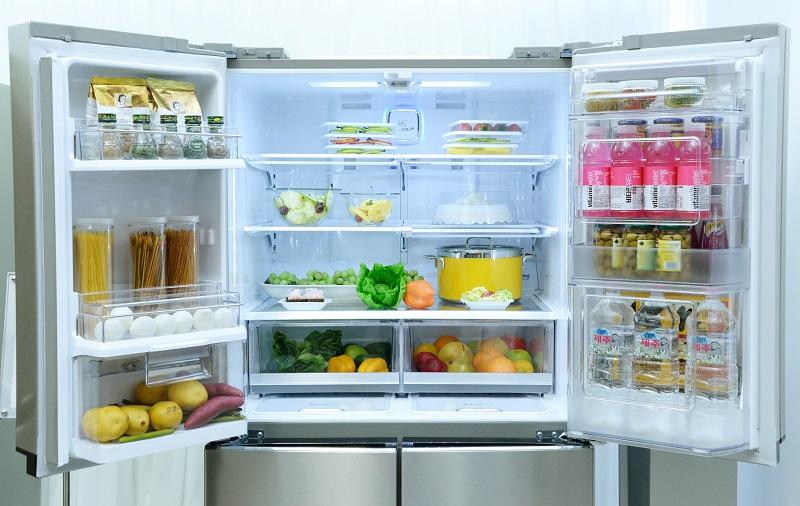 Sắp xếp đồ ăn trong tủ lạnh hợp lý giúp tăng thời gian bảo quản