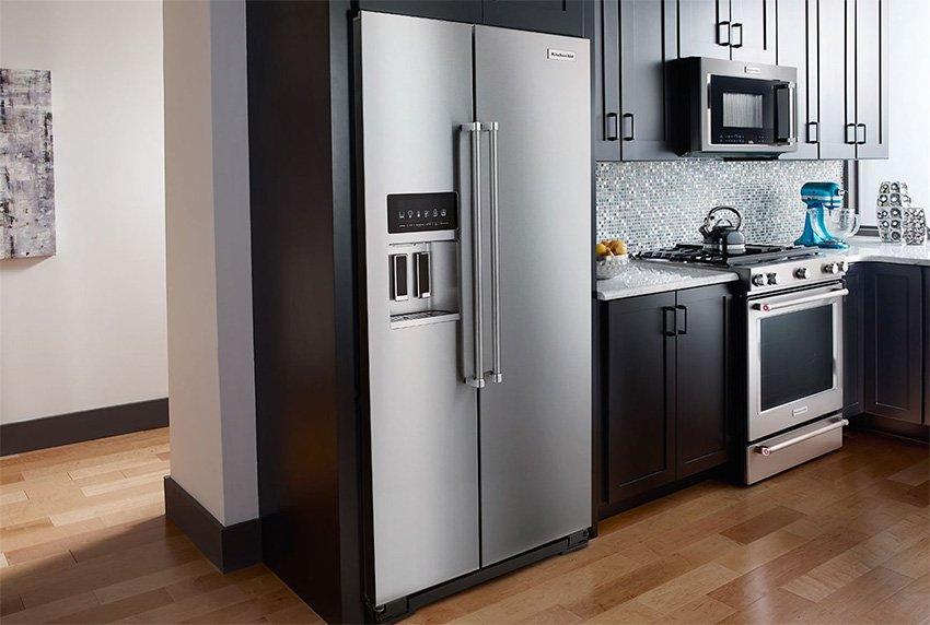 Tủ lạnh là thiết bị không thể thiếu trong không gian nhà bếp